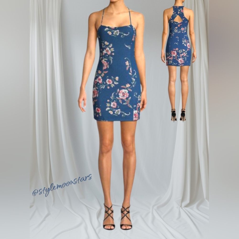 BCBGeneration Denim Blue Embroidered Floral Mini Body Con Dress